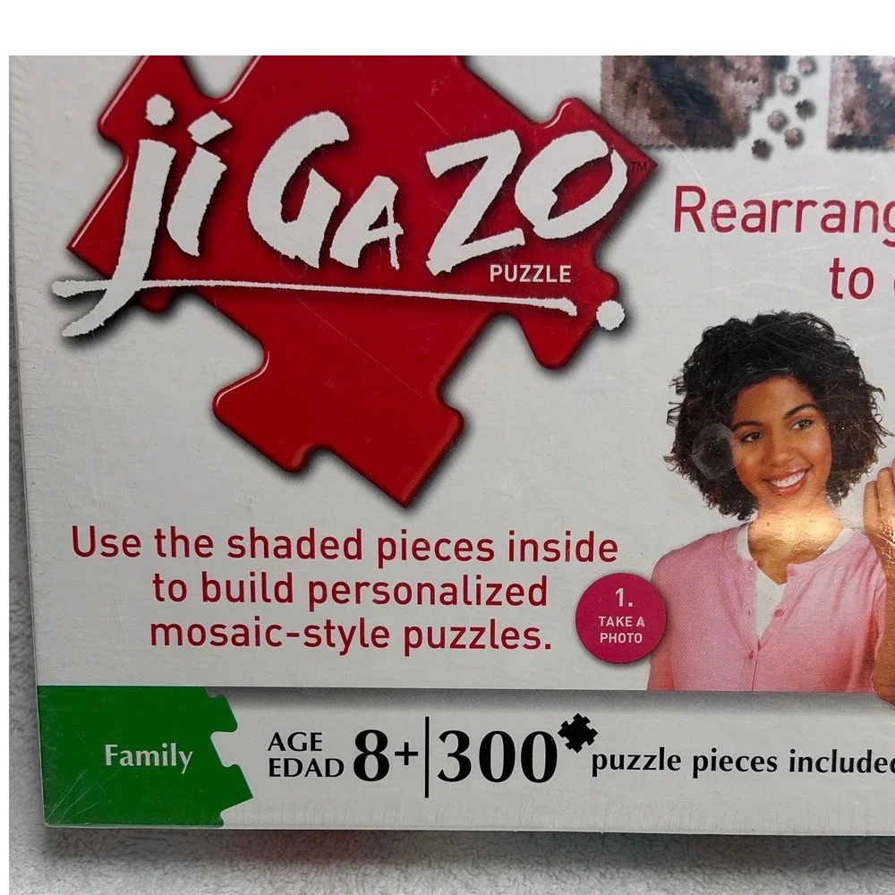 Hasbro Ji Ga Zo 300 Piece Personalized Mosaic Puzzle New Sealed 2010 0031‎